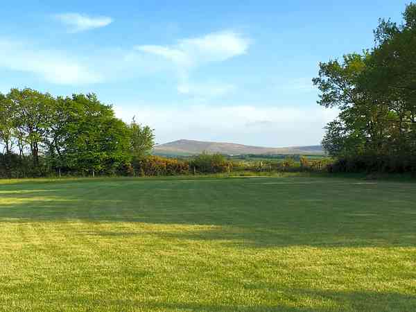 Non-electric grass tent, trailer tent or campervan pitch