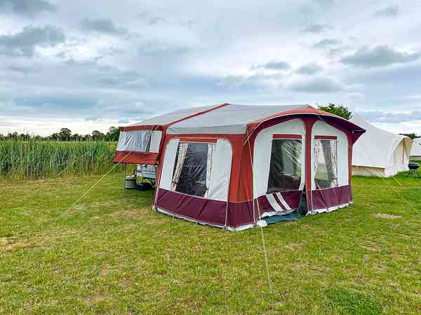 Tenda a noleggio 2 camera (2 adulti e 2 bambini)