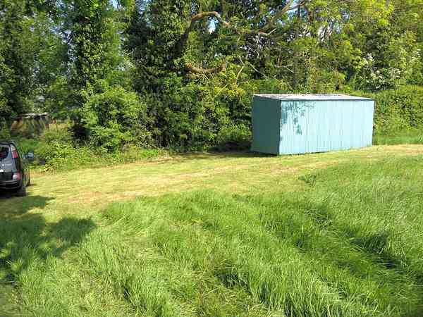 Noake's Meadow non-electric grass tent pitch