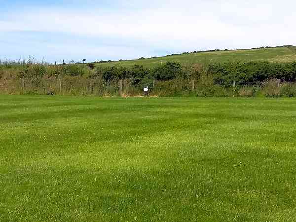 Pitching field Pitching field