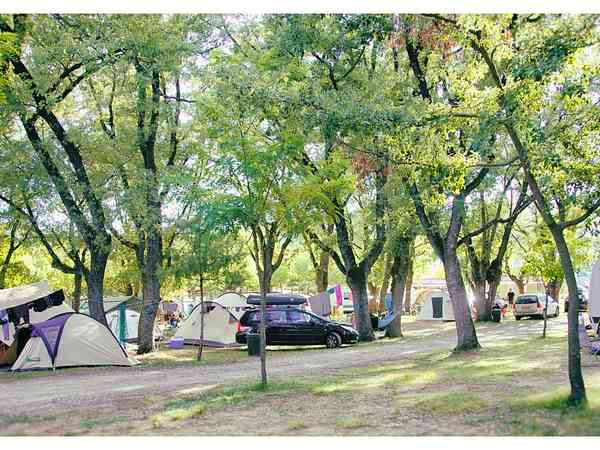 Camping Camping