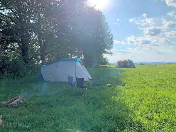 Non-electric grass tent pitch