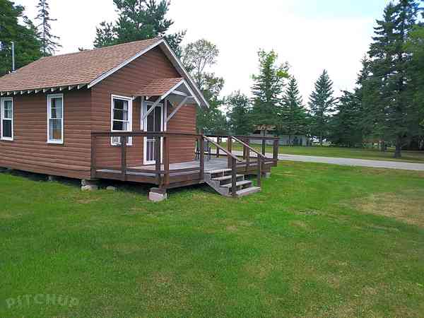 3 bedroom cabin