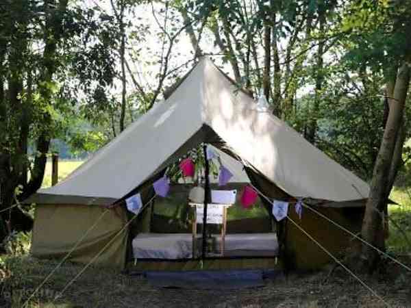 Tenda piramidal (2 adults i 2 nens)