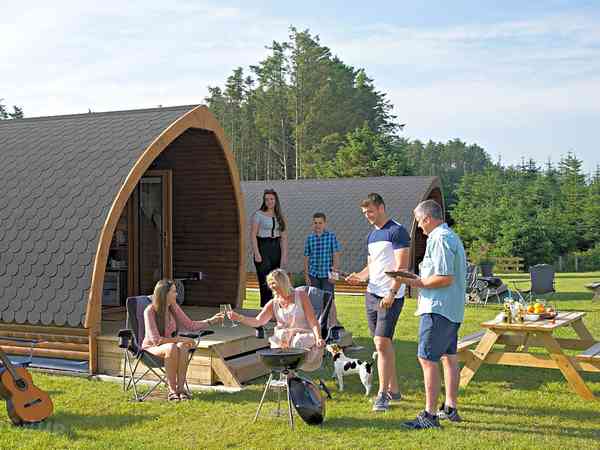 Pod-Hütte Porth Wisgi (2 Erwachsene und 2 Kinder)
