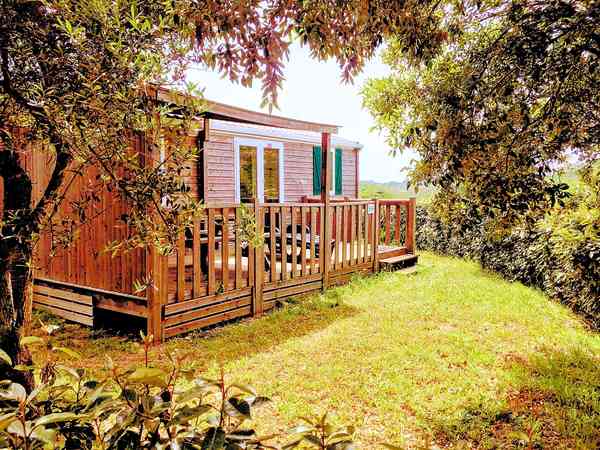 Mobil-home Maquis 2 chambres (terrasse semi-couverte)