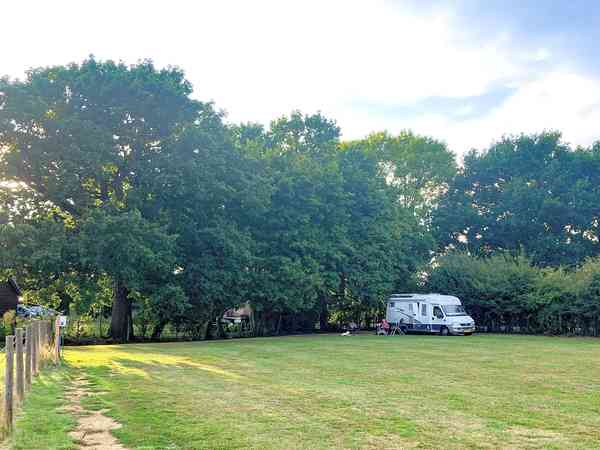 Electric gravel and hardstanding pitch