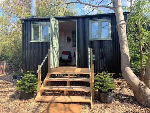 Shepherd's hut