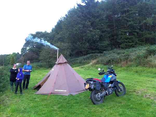 The Rise 2 non-electric grass and earth tent pitch (premium)