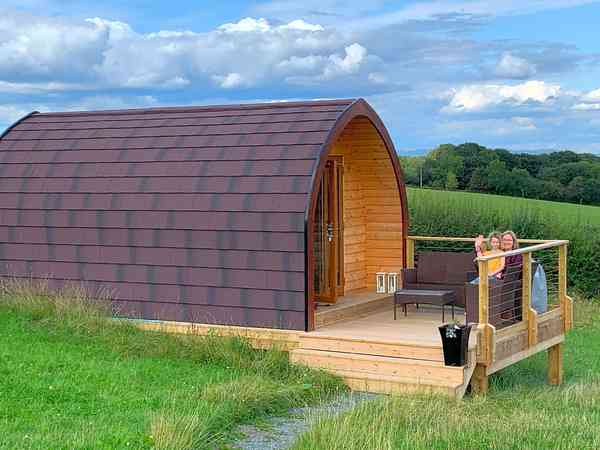 Camping-pod (2 voksne og 2 barn)