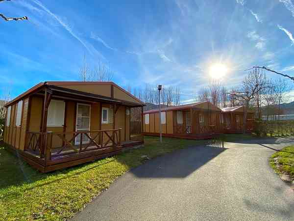 2 bedroom cottage / chalet / bungalow