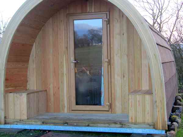Bella camping pod