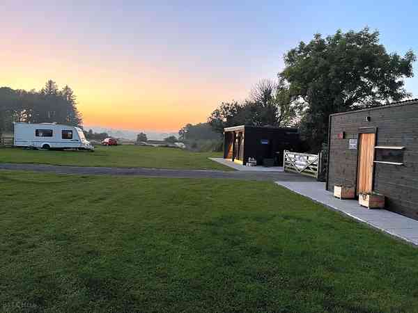 Non-electric grass touring pitch