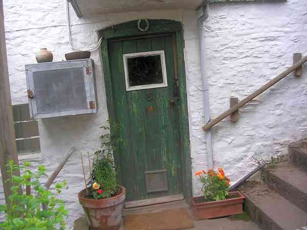 Granny's Old Cottage 1 bedroom cottage / chalet / bungalow