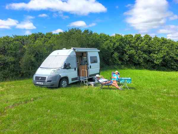 Ben's Field staplaats voor een tent of voor vouwwagen op gras zonder elektriciteit