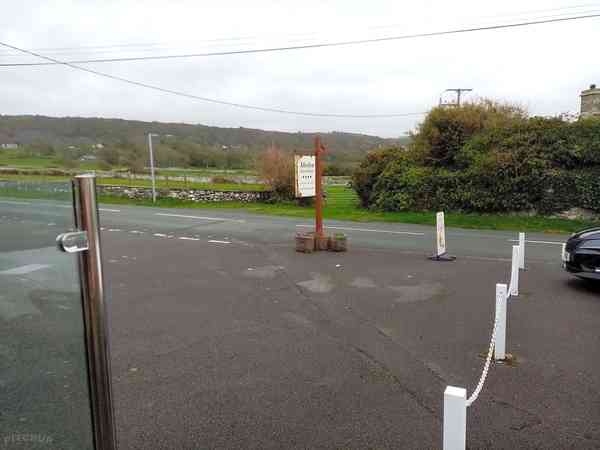 Non-electric hardstanding motorhome pitch