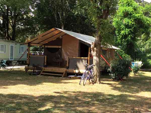 Safari tent Safari tent