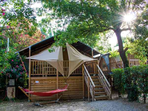 2 bedroom safari tent (deluxe)