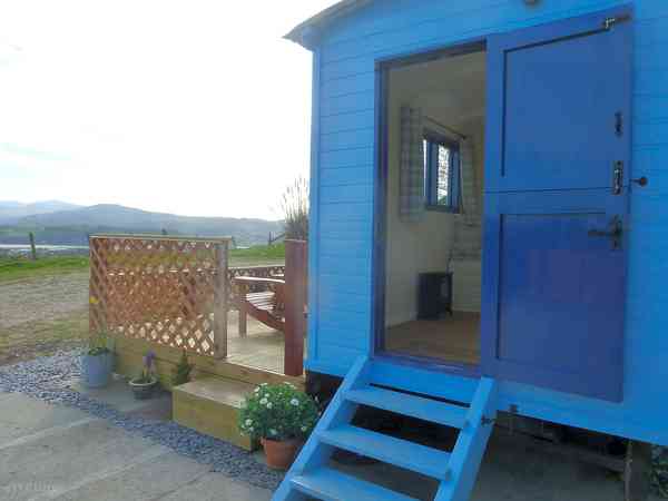 Cabane de berger (2 adultes et 2 enfants)