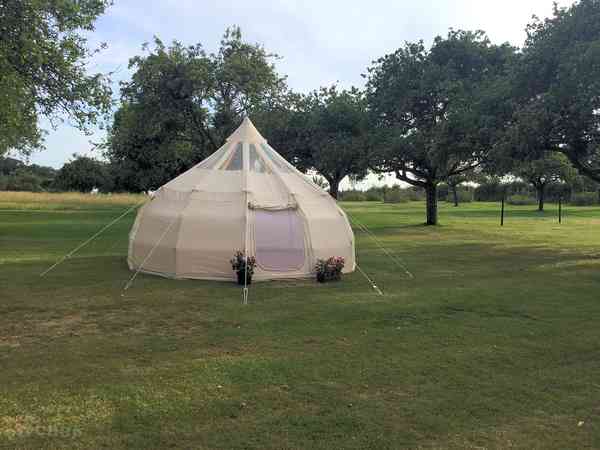 Bell tent