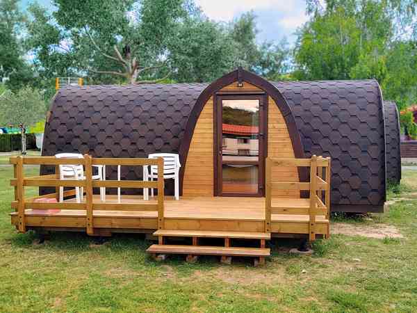 Camping pod