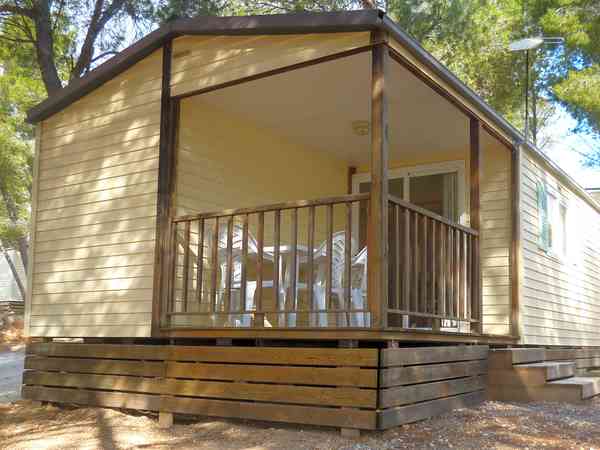 Mobil-home 2 chambres (4 adultes et 2 enfants)