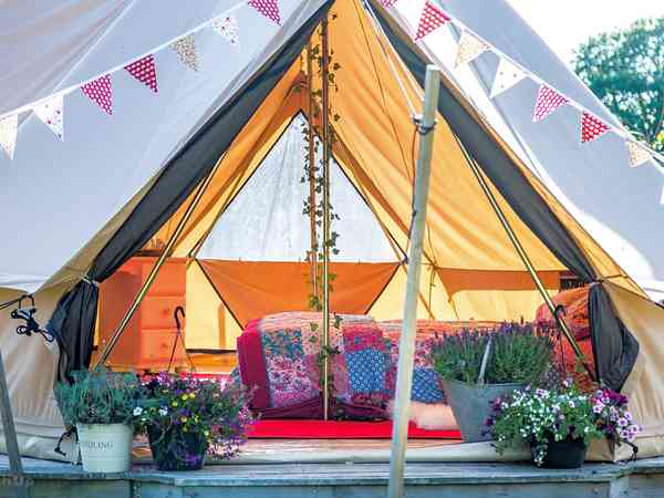 Buttercup Emperor bell tent