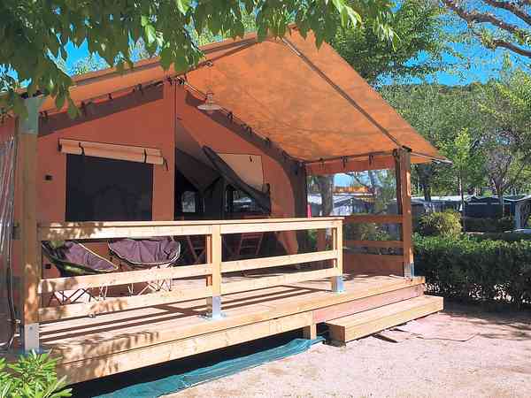 Victoria 2 bedroom safari tent