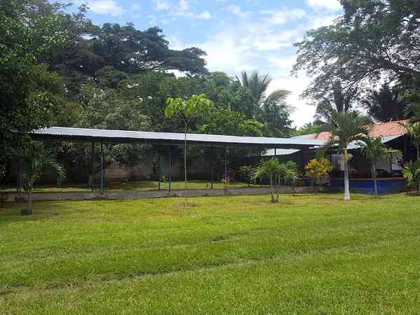 Electric grass pitch