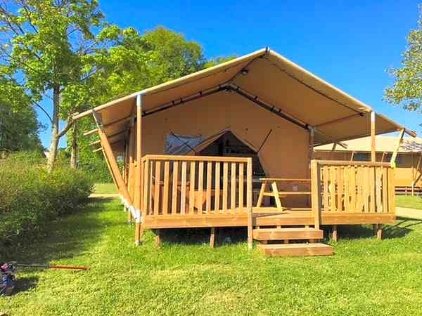 Tente safari 1 chambre (sdb attenante)