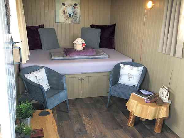 Herdwick shepherd's hut (adults only)