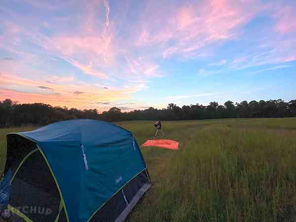 Non-electric grass and earth pitch