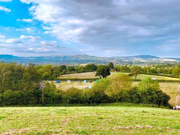 Unpowered grass tent, trailer tent or campervan site