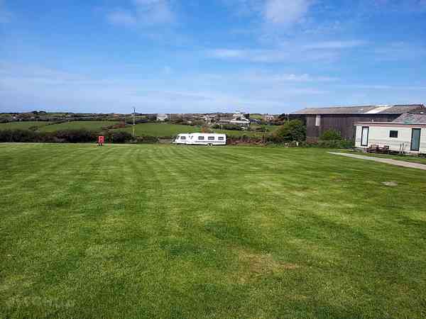 Electric grass pitch