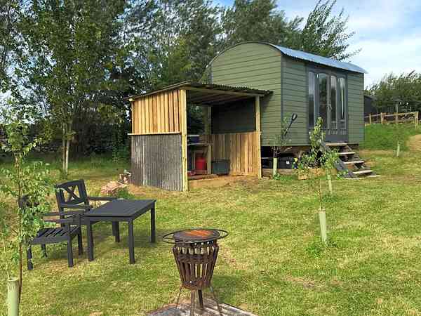 George trekkershut