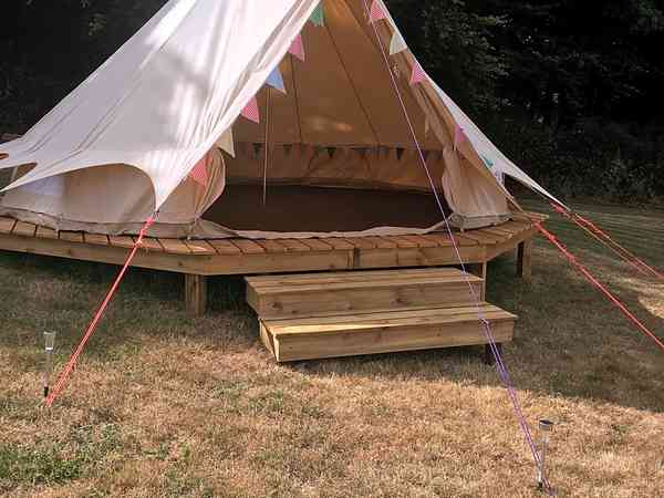 Bell tent (basic, six person)