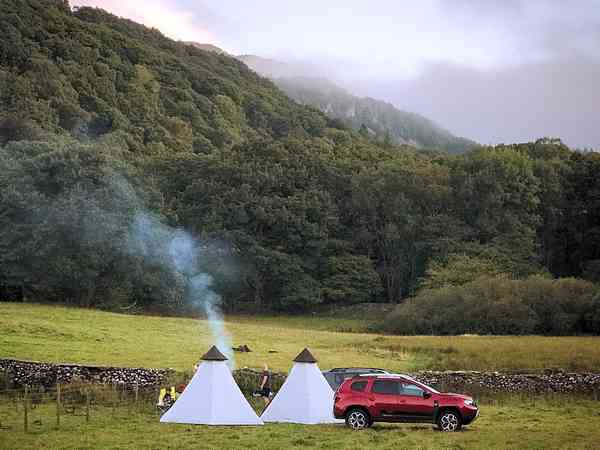 Field non-electric grass tent or campervan pitch