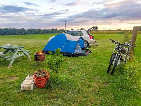 Non-electric grass tent or trailer tent pitch (two person)
