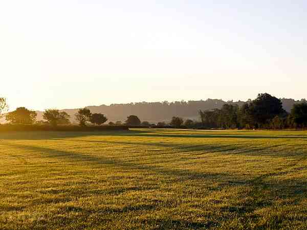 Non-electric grass tent pitch