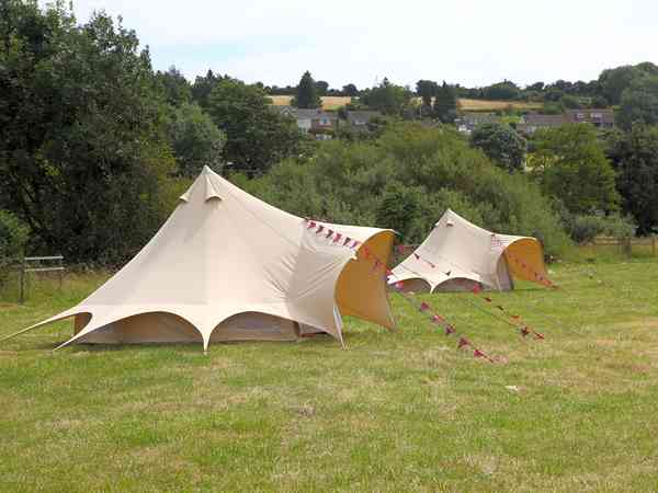 Tenda piramidal