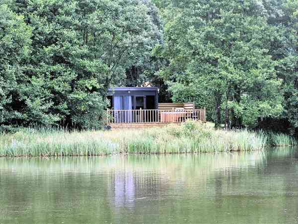 The stunning Heron cabin The stunning Heron cabin