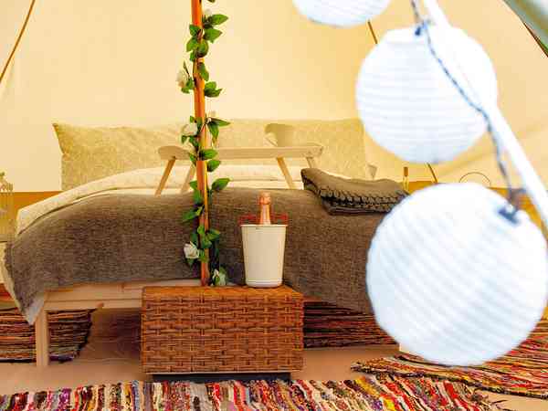Luxury fully furnished 5 m bell tent (illustrative photo only - décor subject to change) Luxury fully furnished 5 m bell tent (illustrative photo only - décor subject to change)
