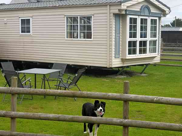 2 bedroom static caravan