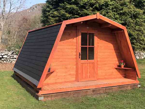 Ben Nevis camping pod