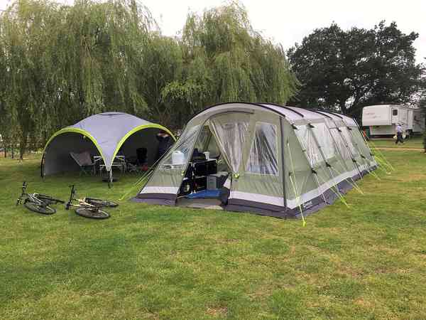 Non-electric grass tent pitch (wild)