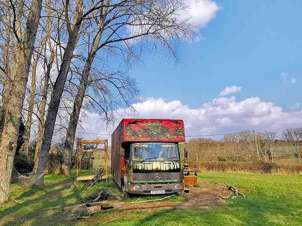 Unique Horsebox 2 bedroom cabin