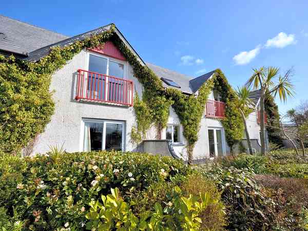 Rathlin 1 bedroom apartment (pet friendly)