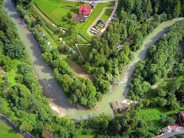 Lower meadow non-electric grass and gravel tent pitch (riverside)