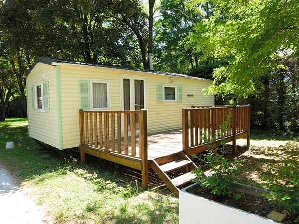 Camping Rochecondrie Viviers Tarifs 2020 Pitchup