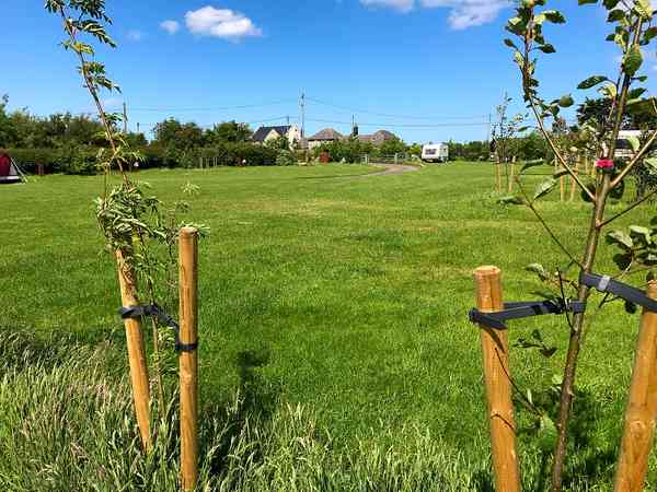 Electric asphalt and grass touring pitch